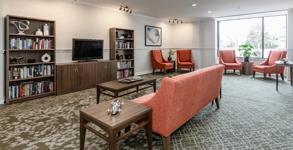 retirement-lounge-craft-room